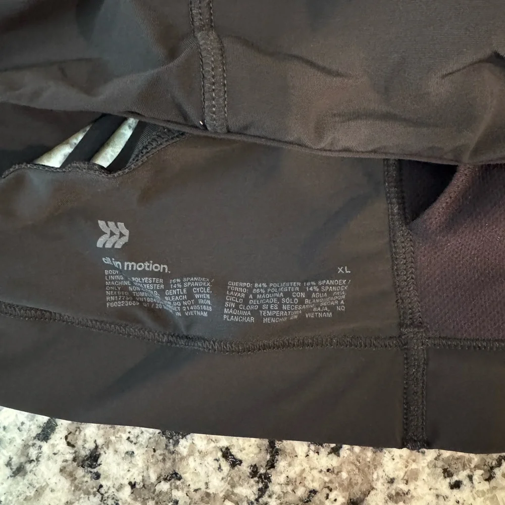 All in motion never worn sports bra XL - Picture 3 of 3